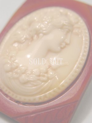 画像3: ベークライトとセルロイドの女性のブローチ　1940s