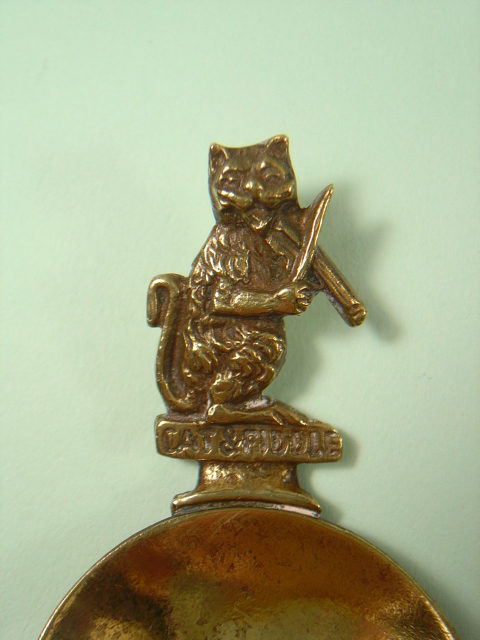 画像: 猫のティーキャディスプーン　真鍮製