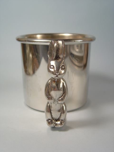 画像: ヴィンテージ　ウサギのベビーカップ