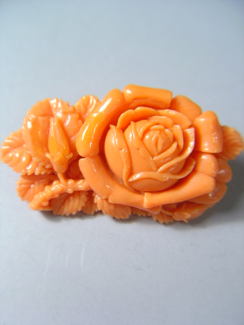 画像: 素敵なセルロイドのブローチ　薔薇