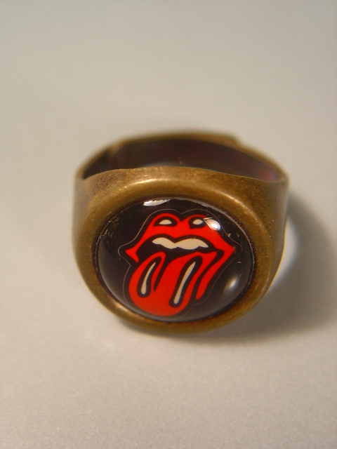 画像:  ロックなToyリング　Rolling Stones　1960s